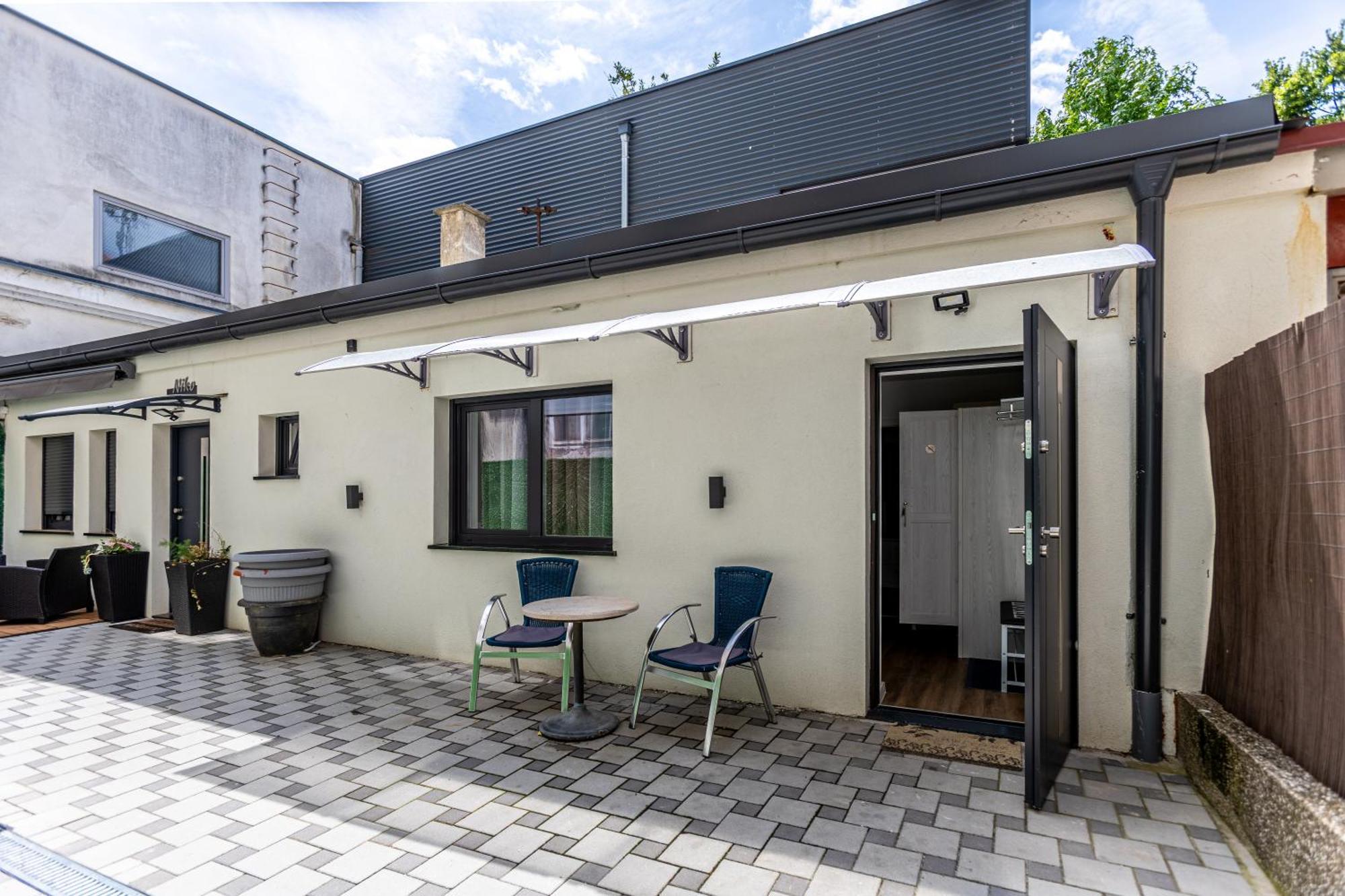Inn The Center Zagreb Studio Apartment Екстер'єр фото